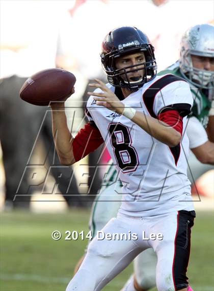 Thumbnail 3 in James Logan vs. De La Salle photogallery.
