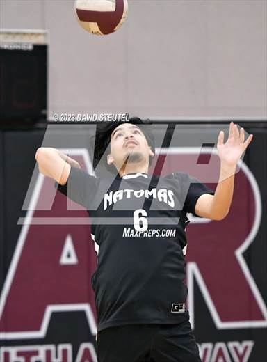 null - Photo 01