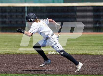 Thumbnail 3 in Lebanon vs. Beech Grove (IHSAA 3A Regional Semi-Final) photogallery.