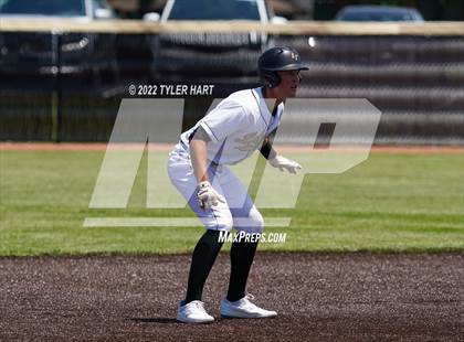 Thumbnail 2 in Lebanon vs. Beech Grove (IHSAA 3A Regional Semi-Final) photogallery.