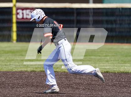 Thumbnail 1 in Lebanon vs. Beech Grove (IHSAA 3A Regional Semi-Final) photogallery.