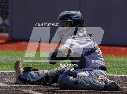 Thumbnail 3 in Lebanon vs. Beech Grove (IHSAA 3A Regional Semi-Final) photogallery.