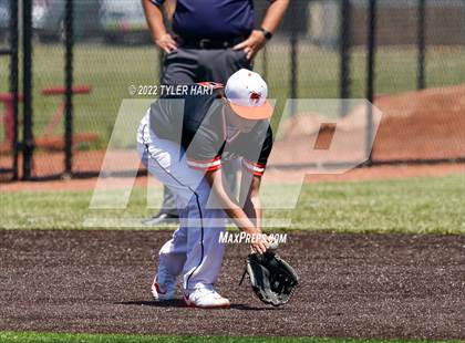 Thumbnail 1 in Lebanon vs. Beech Grove (IHSAA 3A Regional Semi-Final) photogallery.