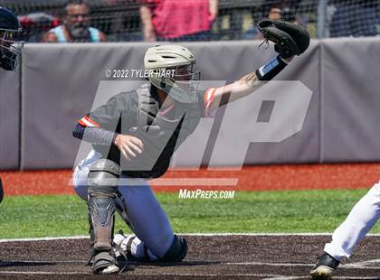 Thumbnail 3 in Lebanon vs. Beech Grove (IHSAA 3A Regional Semi-Final) photogallery.