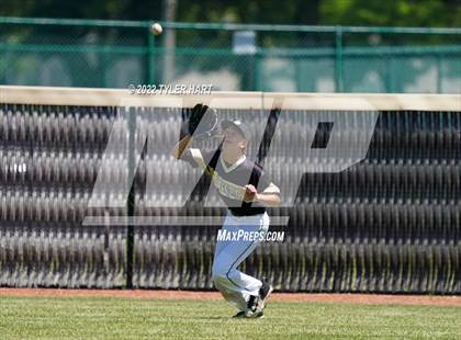 Thumbnail 1 in Lebanon vs. Beech Grove (IHSAA 3A Regional Semi-Final) photogallery.