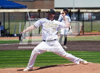 Thumbnail 1 in Lebanon vs. Beech Grove (IHSAA 3A Regional Semi-Final) photogallery.