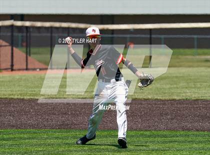 Thumbnail 3 in Lebanon vs. Beech Grove (IHSAA 3A Regional Semi-Final) photogallery.