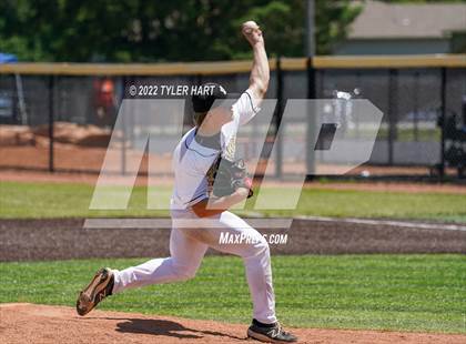 Thumbnail 3 in Lebanon vs. Beech Grove (IHSAA 3A Regional Semi-Final) photogallery.
