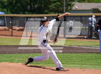 Thumbnail 2 in Lebanon vs. Beech Grove (IHSAA 3A Regional Semi-Final) photogallery.