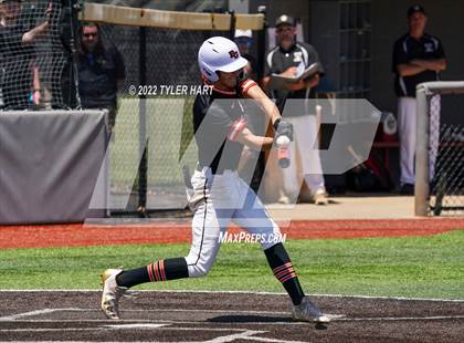 Thumbnail 1 in Lebanon vs. Beech Grove (IHSAA 3A Regional Semi-Final) photogallery.