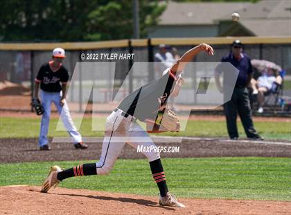 Thumbnail 3 in Lebanon vs. Beech Grove (IHSAA 3A Regional Semi-Final) photogallery.