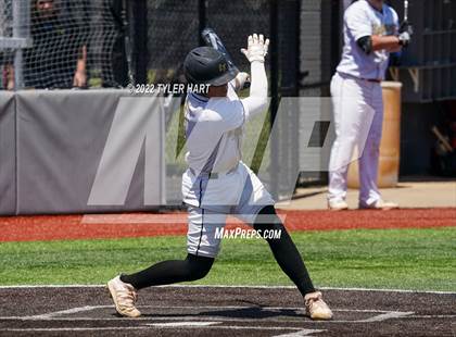 Thumbnail 3 in Lebanon vs. Beech Grove (IHSAA 3A Regional Semi-Final) photogallery.