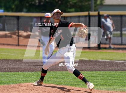 Thumbnail 3 in Lebanon vs. Beech Grove (IHSAA 3A Regional Semi-Final) photogallery.