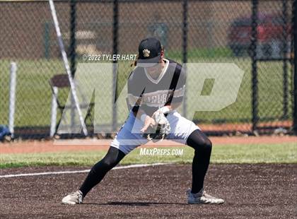 Thumbnail 2 in Lebanon vs. Beech Grove (IHSAA 3A Regional Semi-Final) photogallery.