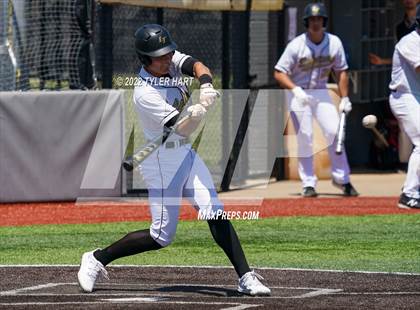 Thumbnail 2 in Lebanon vs. Beech Grove (IHSAA 3A Regional Semi-Final) photogallery.