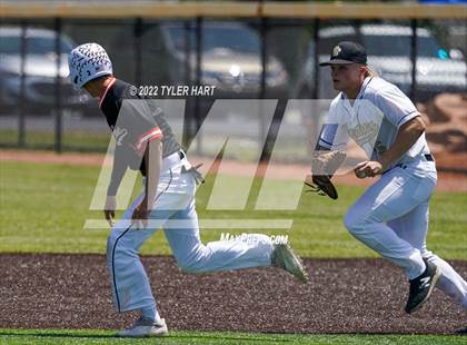 Thumbnail 1 in Lebanon vs. Beech Grove (IHSAA 3A Regional Semi-Final) photogallery.