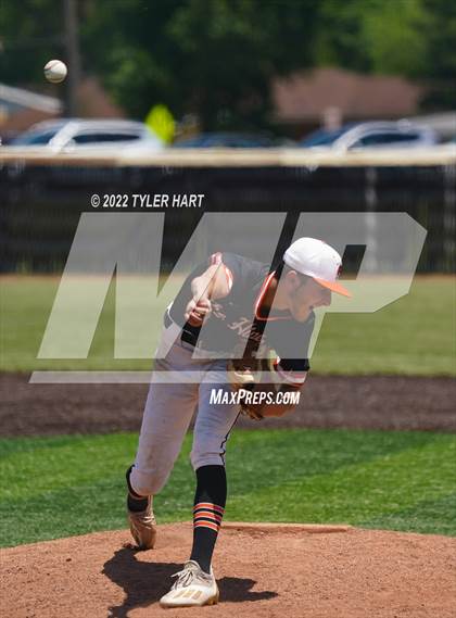 Thumbnail 1 in Lebanon vs. Beech Grove (IHSAA 3A Regional Semi-Final) photogallery.