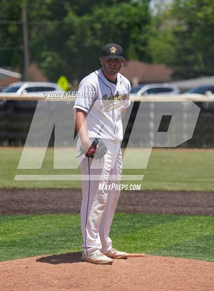 Thumbnail 2 in Lebanon vs. Beech Grove (IHSAA 3A Regional Semi-Final) photogallery.