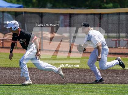 Thumbnail 2 in Lebanon vs. Beech Grove (IHSAA 3A Regional Semi-Final) photogallery.