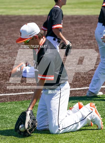 Thumbnail 3 in Lebanon vs. Beech Grove (IHSAA 3A Regional Semi-Final) photogallery.