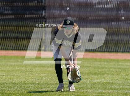 Thumbnail 2 in Lebanon vs. Beech Grove (IHSAA 3A Regional Semi-Final) photogallery.