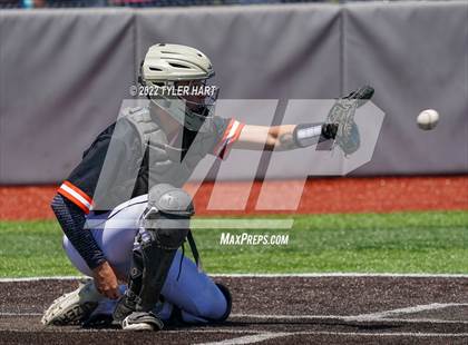 Thumbnail 2 in Lebanon vs. Beech Grove (IHSAA 3A Regional Semi-Final) photogallery.
