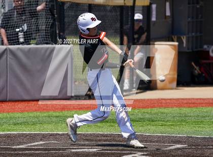 Thumbnail 3 in Lebanon vs. Beech Grove (IHSAA 3A Regional Semi-Final) photogallery.