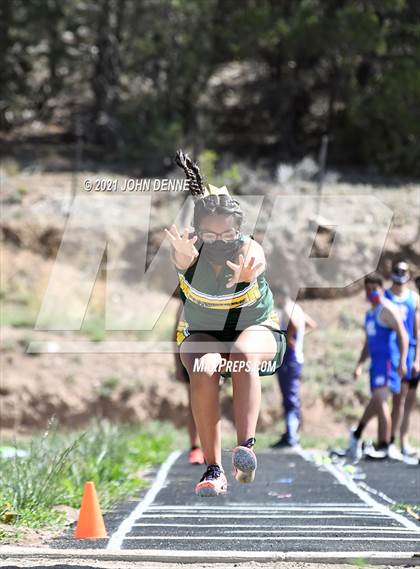 Thumbnail 3 in Penasco Invitational photogallery.