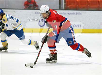 Thumbnail 2 in Santa Margarita @ Los Alamitos photogallery.