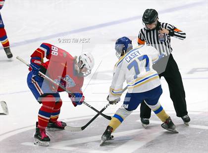 Thumbnail 1 in Santa Margarita @ Los Alamitos photogallery.
