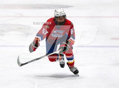 Thumbnail 1 in Santa Margarita @ Los Alamitos photogallery.