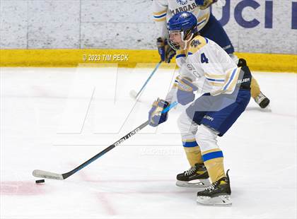 Thumbnail 2 in Santa Margarita @ Los Alamitos photogallery.