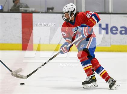 Thumbnail 2 in Santa Margarita @ Los Alamitos photogallery.