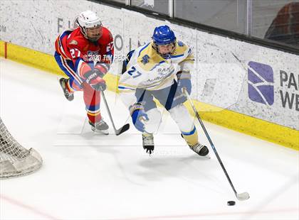Thumbnail 3 in Santa Margarita @ Los Alamitos photogallery.