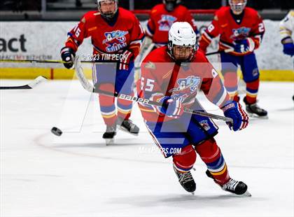 Thumbnail 3 in Santa Margarita @ Los Alamitos photogallery.