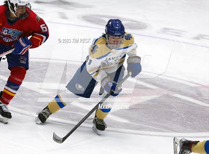 Thumbnail 2 in Santa Margarita @ Los Alamitos photogallery.