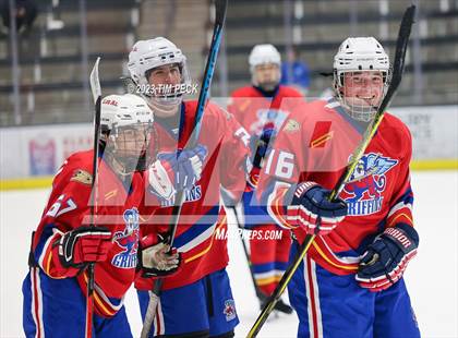 Thumbnail 2 in Santa Margarita @ Los Alamitos photogallery.