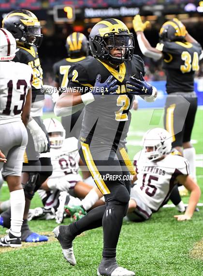 Thumbnail 2 in St. James vs. Jennings (LHSAA Class 3A Final) photogallery.