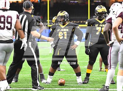 Thumbnail 1 in St. James vs. Jennings (LHSAA Class 3A Final) photogallery.