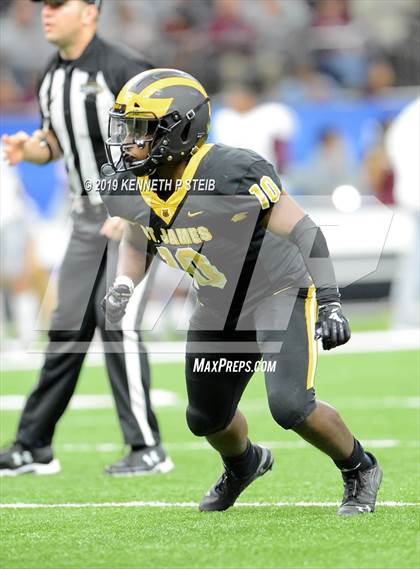 Thumbnail 3 in St. James vs. Jennings (LHSAA Class 3A Final) photogallery.