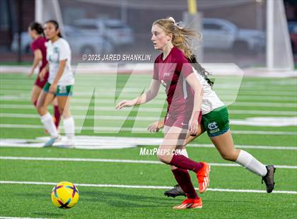Thumbnail 1 in Morgan City @ E.D. White (LHSAA Division III Bi-District) photogallery.