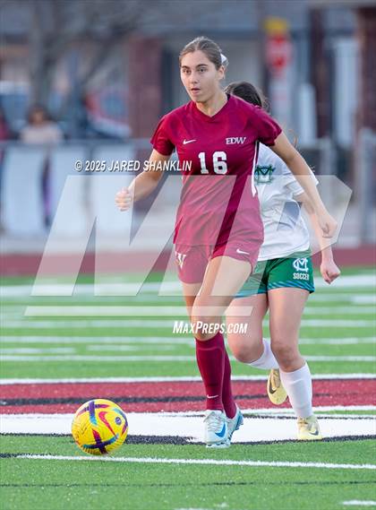 Thumbnail 3 in Morgan City @ E.D. White (LHSAA Division III Bi-District) photogallery.