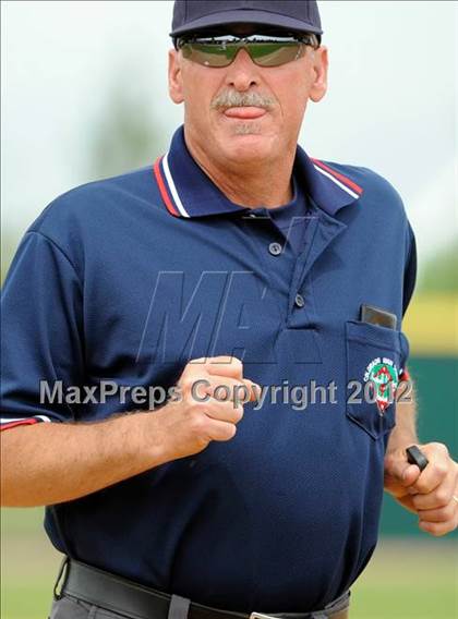 Thumbnail 3 in Regis Jesuit vs. Dakota Ridge (2012 Class 5A State Baseball Tournament) photogallery.