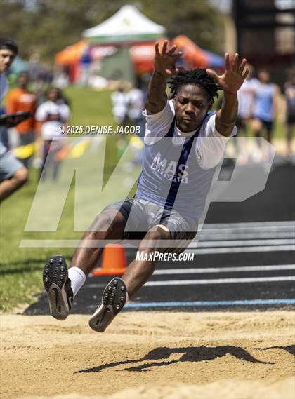 Thumbnail 2 in Myrhum Invitational (Long Jump Flight 3) photogallery.