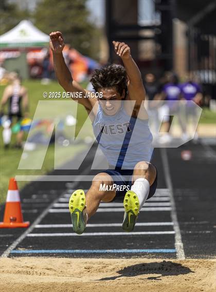 Thumbnail 1 in Myrhum Invitational (Long Jump Flight 3) photogallery.