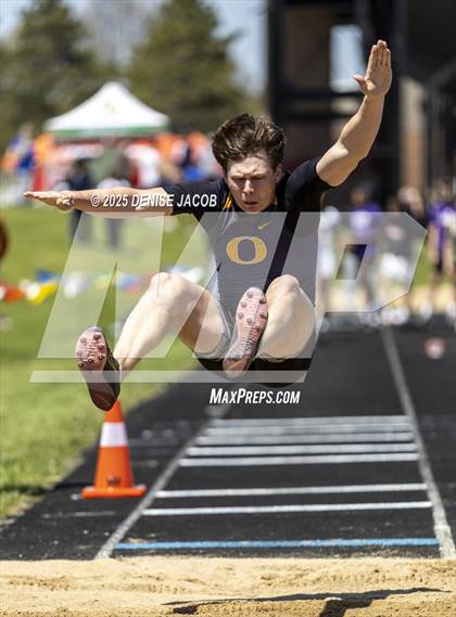 Thumbnail 2 in Myrhum Invitational (Long Jump Flight 3) photogallery.