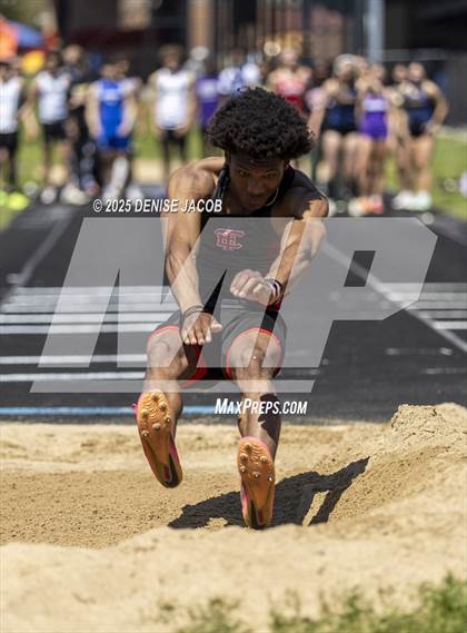 Thumbnail 2 in Myrhum Invitational (Long Jump Flight 3) photogallery.