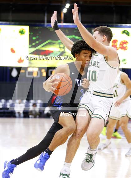 Thumbnail 3 in Taft vs. Lane Tech (Chicago Elite Classic) photogallery.