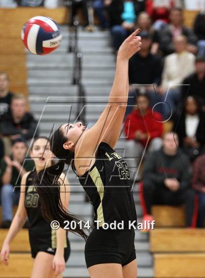 Thumbnail 2 in Granby Memorial vs. Woodland Regional (CIAC Class M Semifinal) photogallery.