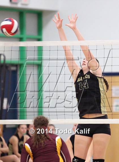Thumbnail 2 in Granby Memorial vs. Woodland Regional (CIAC Class M Semifinal) photogallery.